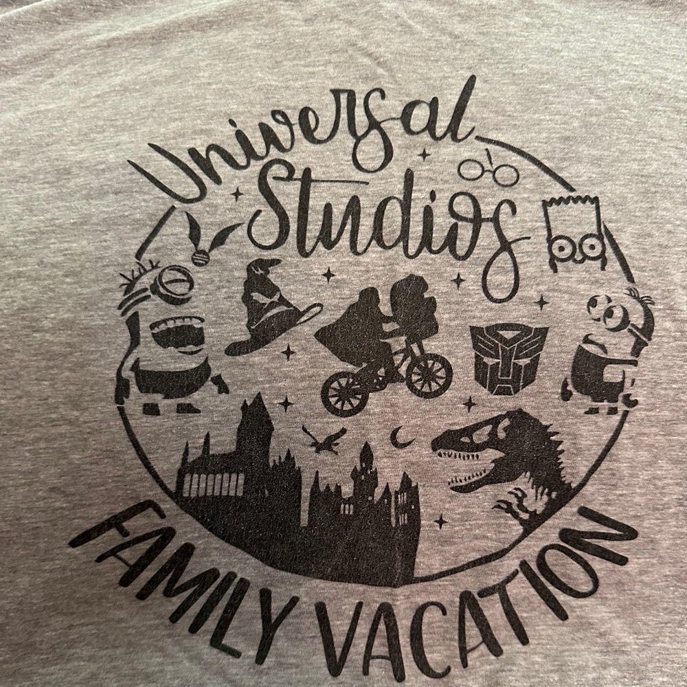 Universal Studios t shirt